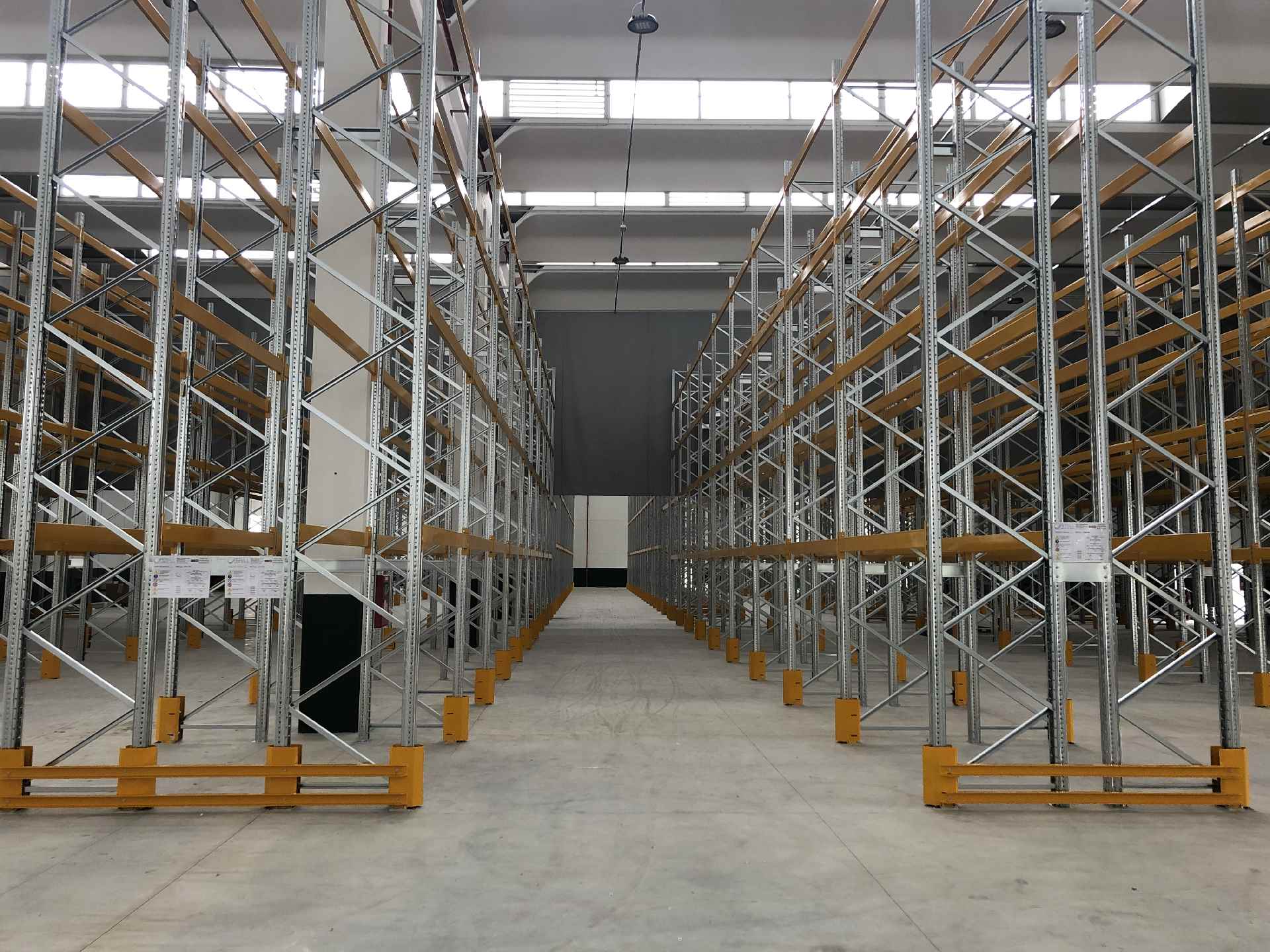 M7 — Medium-Heavy Racking 4