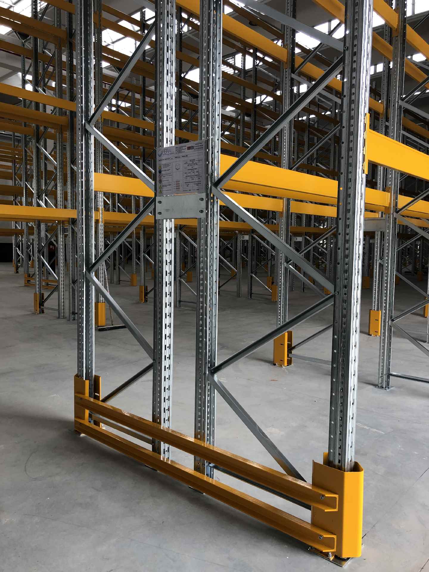 M10 — Heavy Racking 9