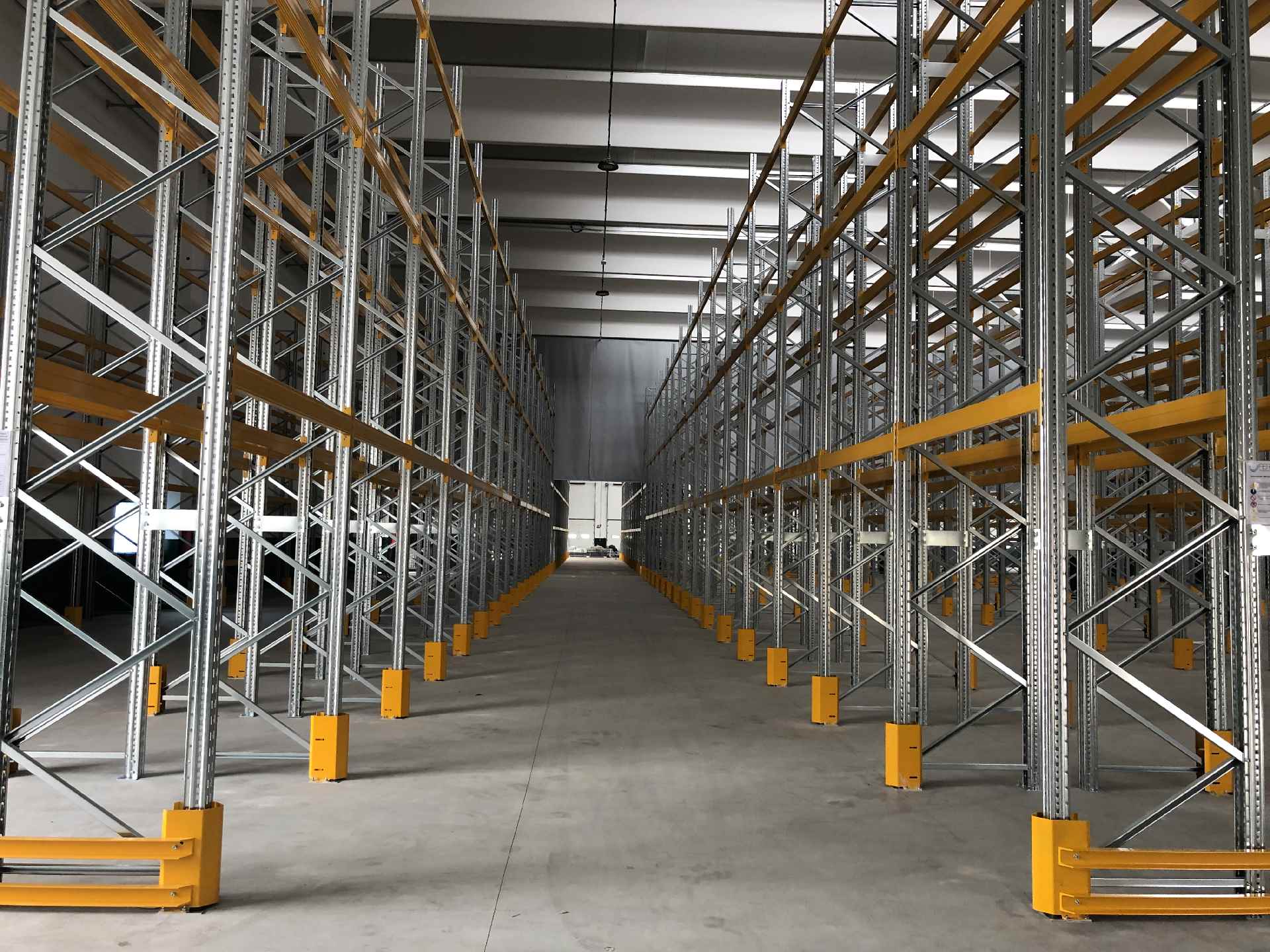M10 — Heavy Racking 11