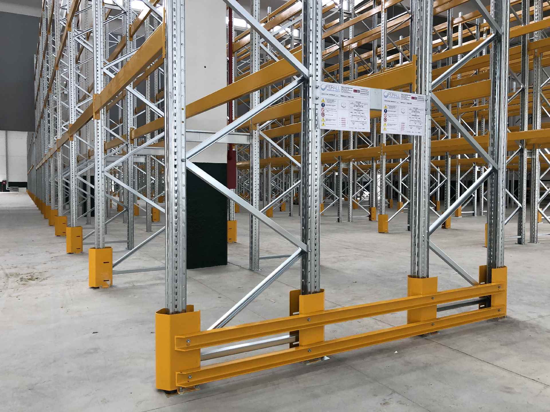 M10 — Heavy Racking 14
