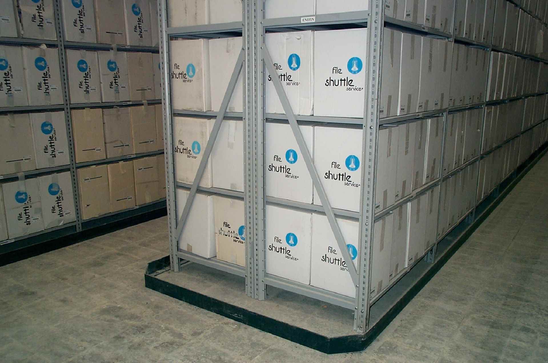 M5 — Medium-Light Racking 10