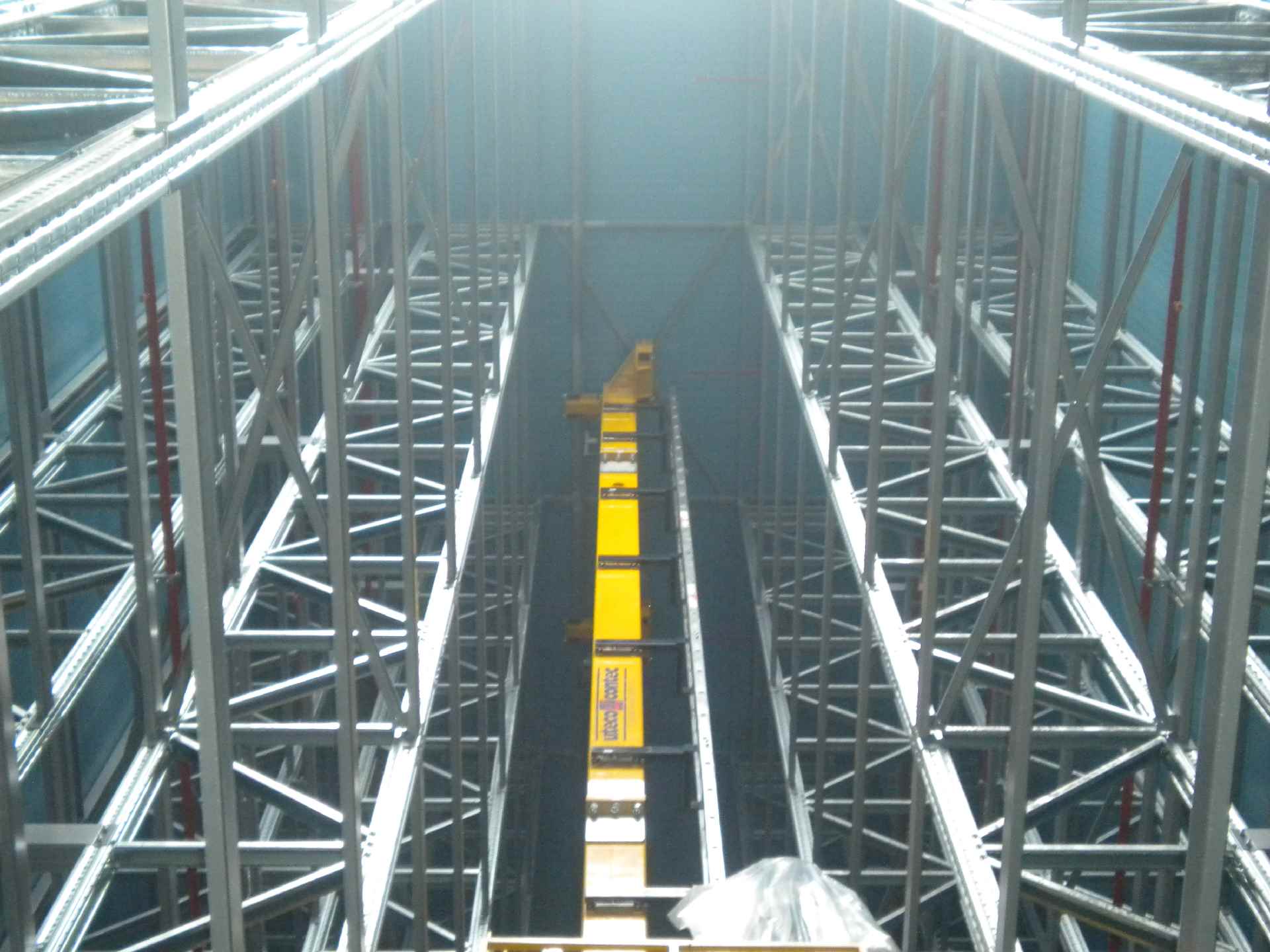 Self-Supporting Warehouse 7
