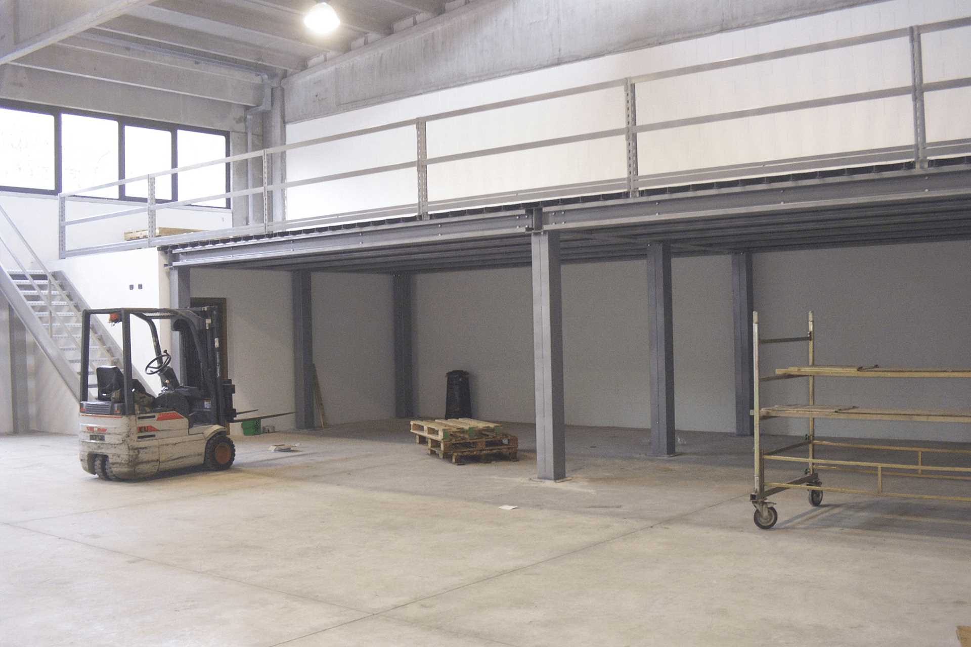 Self-Supporting Mezzanine 2